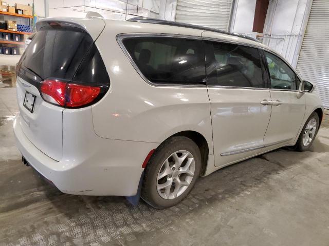 2C4RC1EG2HR638472 - 2017 CHRYSLER PACIFICA TOURING L PLUS SILVER photo 3