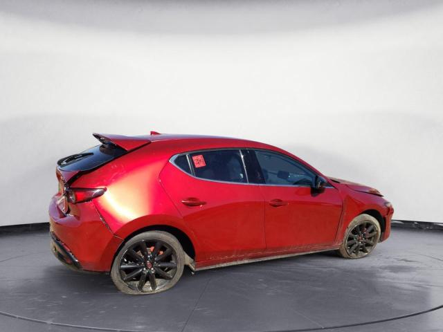 JM1BPAML2M1304588 - 2021 MAZDA 3 PREMIUM RED photo 3