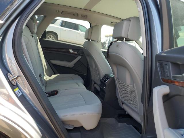 WA1BNAFY8J2082475 - 2018 AUDI Q5 PREMIUM PLUS GRAY photo 11