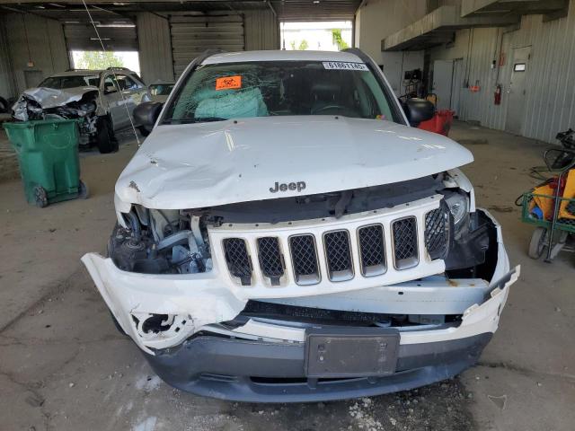 1C4NJCBA8GD754468 - 2016 JEEP COMPASS SPORT თეთრი ფოტო 5