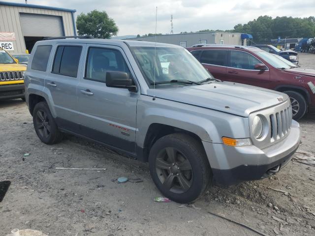 1C4NJRBB1GD696277 - 2016 JEEP PATRIOT SPORT SILVER photo 4