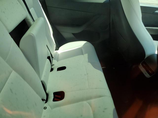 7SAYGDED3SF278416 - 2025 TESLA MODEL Y შავი ფოტო 10