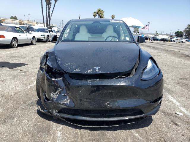 7SAYGDED3SF278416 - 2025 TESLA MODEL Y შავი ფოტო 5