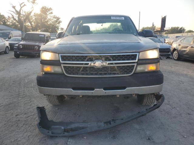 1GCHK29G25E243313 - 2005 CHEVROLET SILVERADO K2500 HEAVY DUTY BLUE photo 5