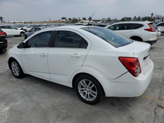 1G1JC5SH3C4108582 - 2012 CHEVROLET SONIC LT თეთრი ფოტო 2