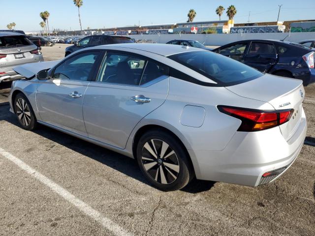 1N4BL4DV3NN367620 - 2022 NISSAN ALTIMA SV SILVER photo 2