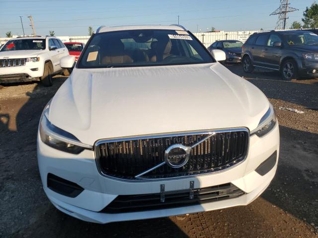 YV4A22RK8M1765730 - 2021 VOLVO XC60 T6 MOMENTUM WHITE photo 5