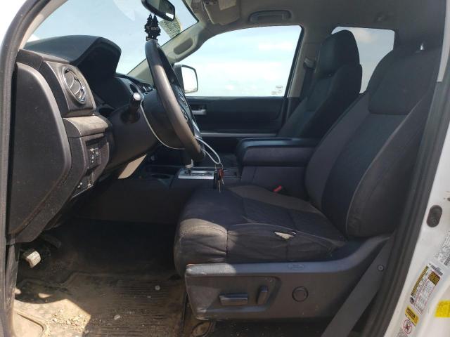 5TFUW5F18GX499029 - 2016 TOYOTA TUNDRA DOUBLE CAB SR/SR5 WHITE photo 7
