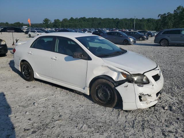 1NXBU40E69Z160563 - 2009 TOYOTA COROLLA BASE Weiß Foto 4