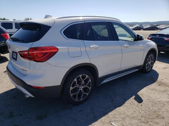 WBXJG9C04M5T96624 - 2021 BMW X1 XDRIVE28I WHITE photo 3