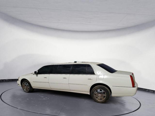 1GEEK90Y49U550096 - 2009 CADILLAC PROFESSION WHITE photo 2