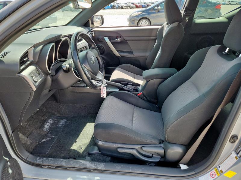 JTKJF5C73GJ023939 - 2016 TOYOTA SCION TC 灰色 照片 7