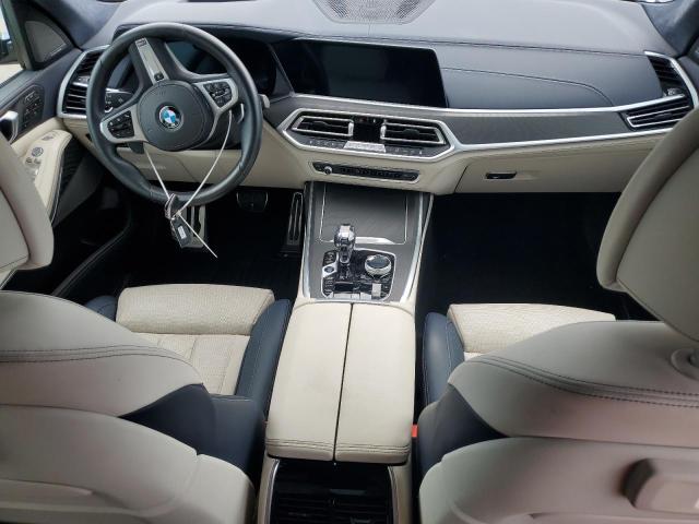 5UXCX6C04N9K06821 - 2022 BMW X7 M50I WHITE photo 8