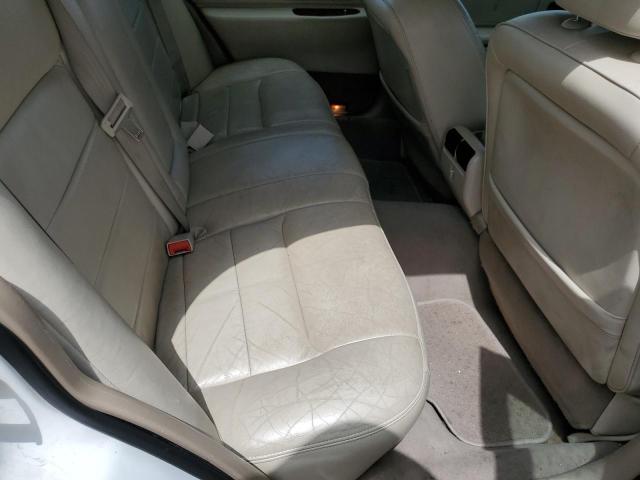 1LNHM81W21Y706717 - 2001 LINCOLN TOWN CAR EXECUTIVE WHITE photo 10