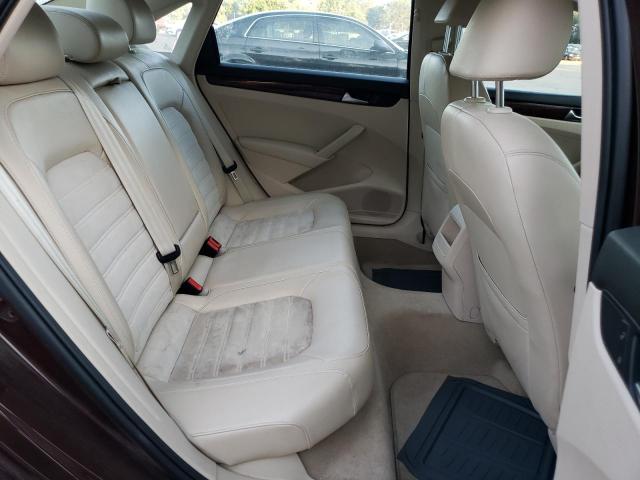 1VWCN7A37CC043976 - 2012 VOLKSWAGEN PASSAT SEL BURGUNDY photo 10