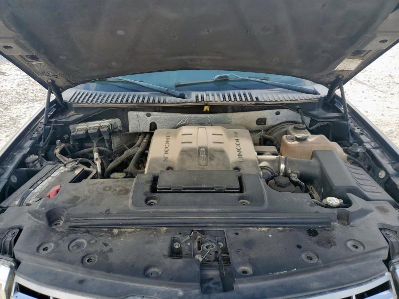 5LMJJ2H58AEJ00180 - 2010 LINCOLN NAVIGATOR BLACK photo 12