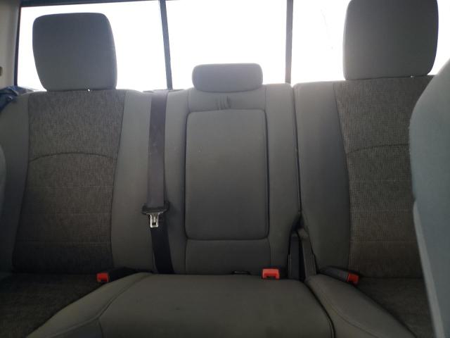 3C6UR5DL1FG566561 - 2015 RAM 2500 SLT თეთრი ფოტო 10