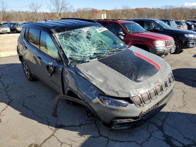 3C4NJDDB2NT114209 - 2022 JEEP COMPASS TRAILHAWK GRAY photo 1