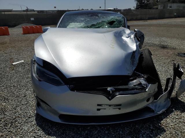 5YJSA1E57SF550669 - 2025 TESLA MODEL S Gümüş foto 5