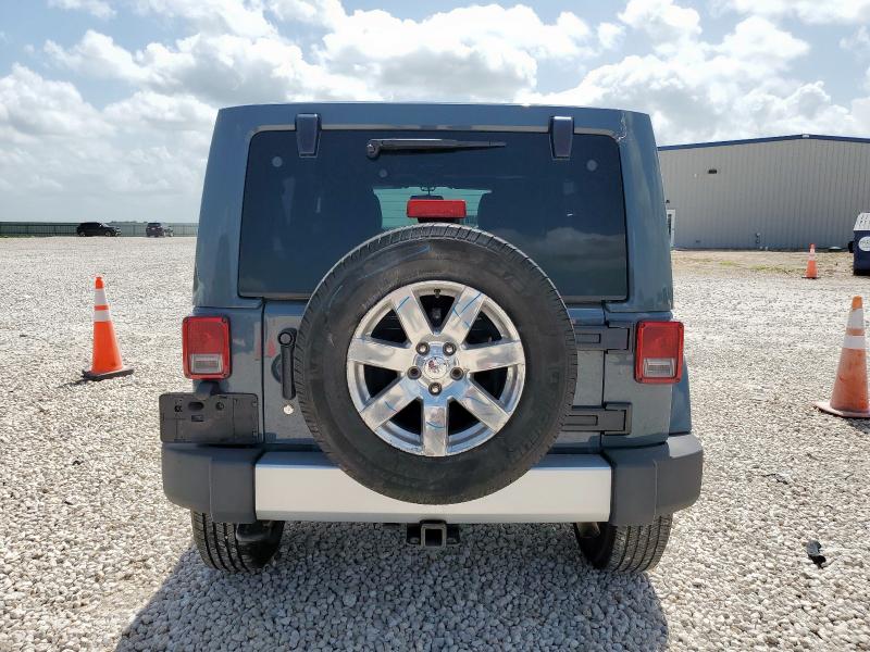 1C4HJWEG0FL528010 - 2015 JEEP WRANGLER U SAHARA GRAY photo 6