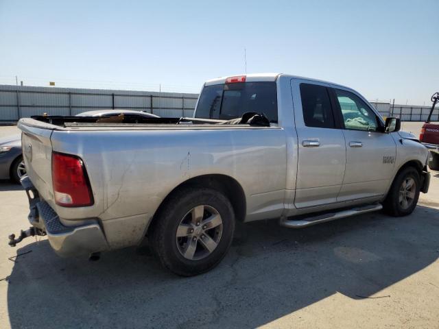 1C6RR6GG6JS156799 - 2018 RAM 1500 SLT SILVER photo 3