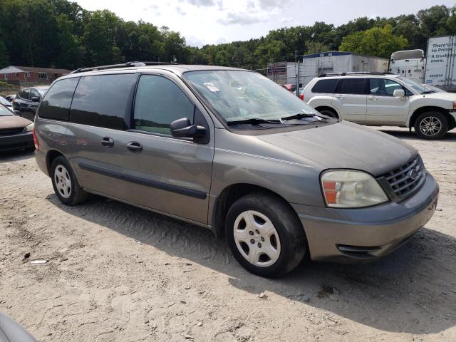 2FMZA51645BA61437 - 2005 FORD FREESTAR SE GRAY photo 4