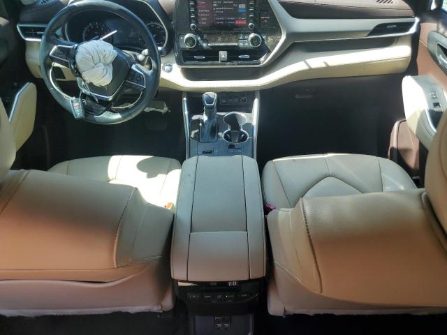 5TDGZRAH4MS080595 - 2021 TOYOTA HIGHLANDER XLE BROWN photo 8