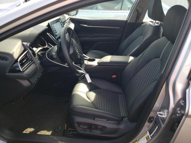 4T1G11AK4RU882860 - 2024 TOYOTA CAMRY SE NIGHT SHADE SILVER photo 7