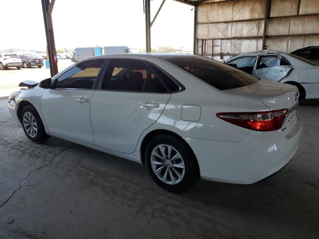 4T1BF1FK5HU788652 - 2017 TOYOTA CAMRY LE WHITE photo 2
