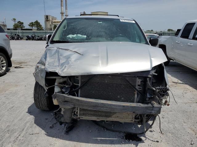 2C4RC1BG0CR423461 - 2012 CHRYSLER TOWN & COU TOURING ვერცხლისფერი ფოტო 5