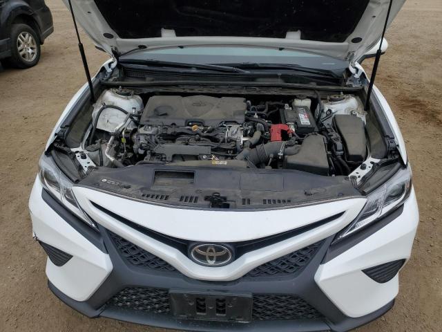 4T1B11HK9JU060270 - 2018 TOYOTA CAMRY L 白色 照片 11