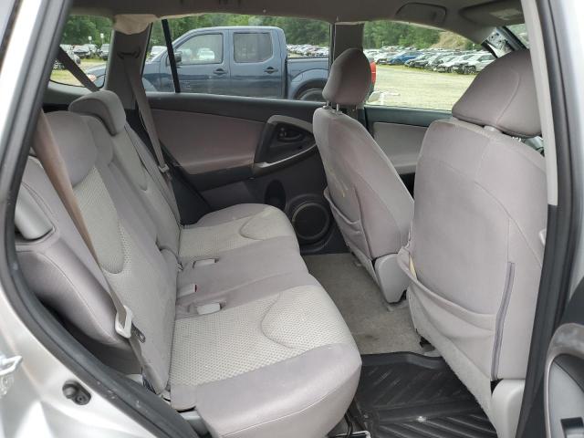 JTMBD33V786056368 - 2008 TOYOTA RAV4 SILVER photo 11