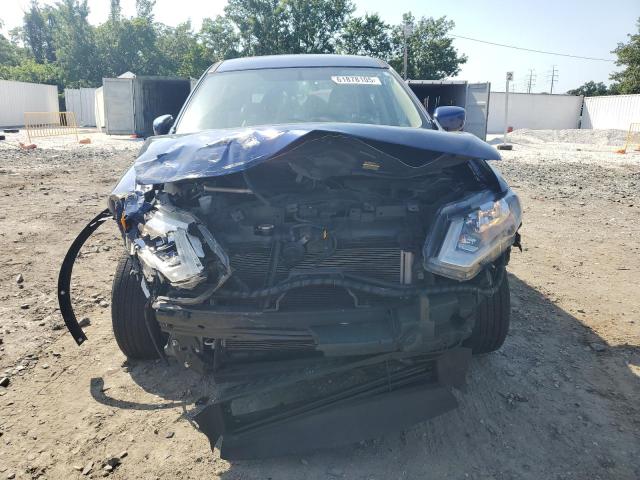 JN8AT2MV9HW013372 - 2017 NISSAN ROGUE S BLUE photo 5