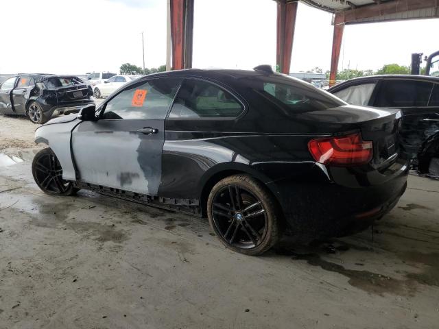 WBA1F5C53FV256620 - 2015 BMW 228 I 黑色 照片 2