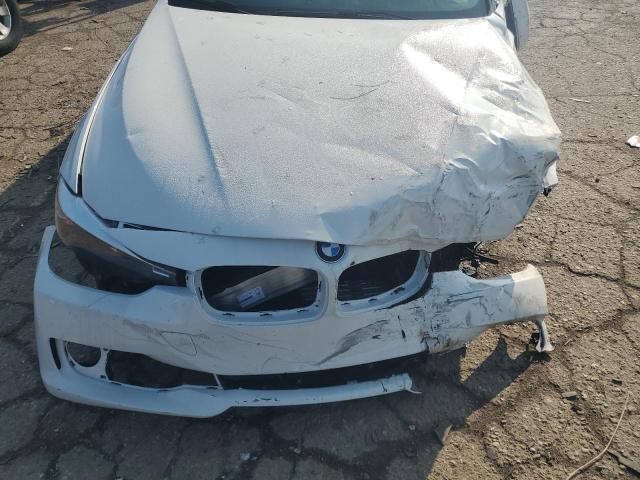 WBA3C3C53FP663637 - 2015 BMW 320 I XDRIVE WHITE photo 11