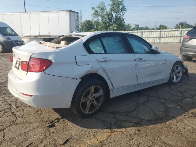WBA3C3C53FP663637 - 2015 BMW 320 I XDRIVE WHITE photo 3