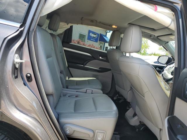 5TDJKRFHXGS317775 - 2016 TOYOTA HIGHLANDER XLE Серый фото 10