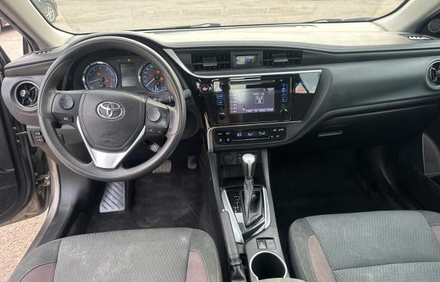 2T1BURHE5KC220051 - 2019 TOYOTA COROLLA L 棕色 照片 9