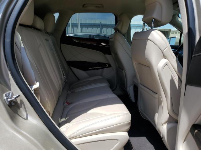 5LMCJ2C90HUL55277 - 2017 LINCOLN MKC SELECT Բեժ լուսանկար 11