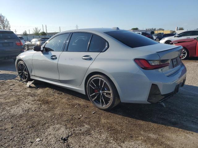 3MW49FS09R8E17477 - 2024 BMW M340I GRAY photo 2