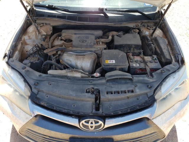 4T1BF1FK2HU409428 - 2017 TOYOTA CAMRY LE WHITE photo 11