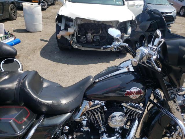 1HD1FC4147Y721147 - 2007 HARLEY-DAVIDSON FLHTCUI 灰色 照片 5