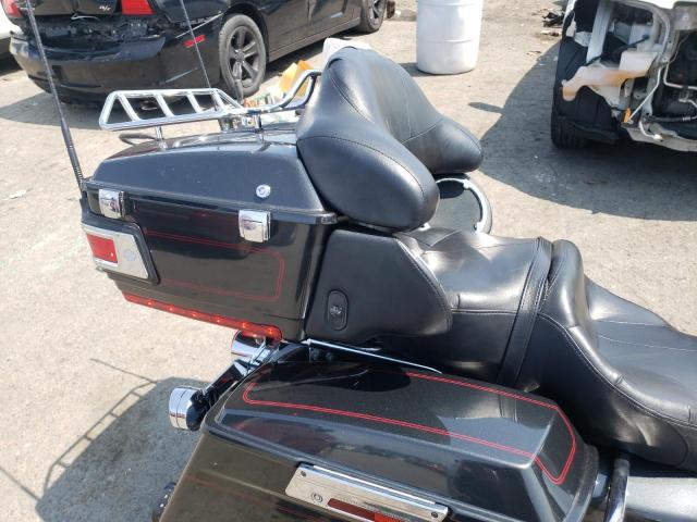 1HD1FC4147Y721147 - 2007 HARLEY-DAVIDSON FLHTCUI 灰色 照片 6