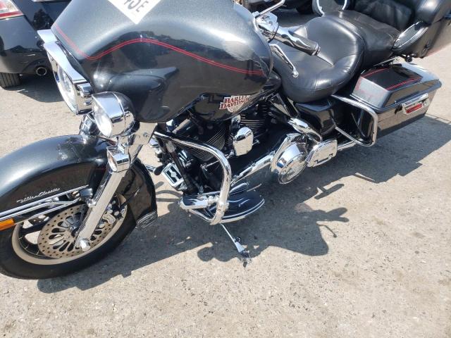 1HD1FC4147Y721147 - 2007 HARLEY-DAVIDSON FLHTCUI 灰色 照片 9