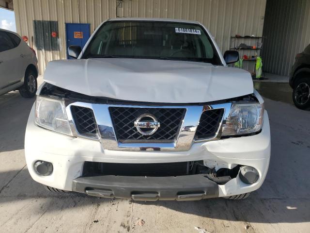 1N6AD0ER4KN729315 - 2019 NISSAN FRONTIER S WHITE photo 5