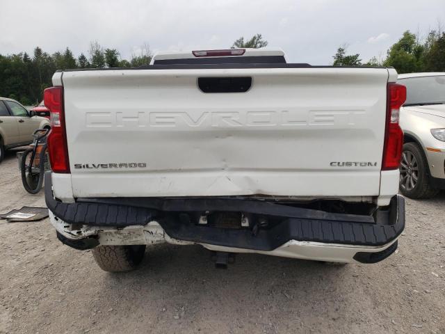 1GCRYBEK2LZ223498 - 2020 CHEVROLET silverado K1500 CUSTOM WHITE photo 6