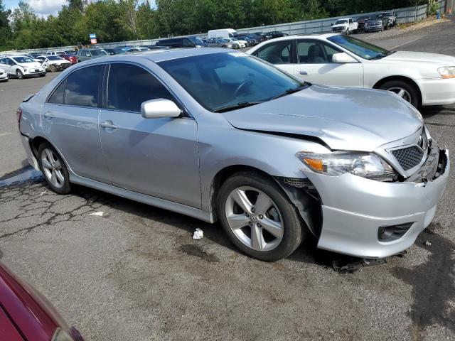 4T1BF3EK1BU222766 - 2011 TOYOTA CAMRY BASE SILVER photo 4