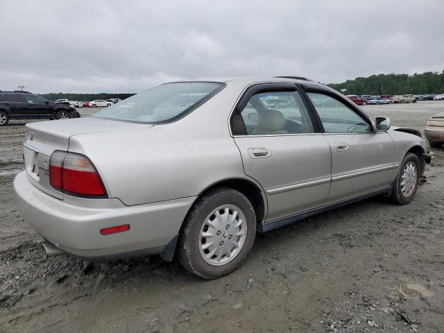 1HGCD5664TA301722 - 1996 HONDA ACCORD EX SILVER photo 3