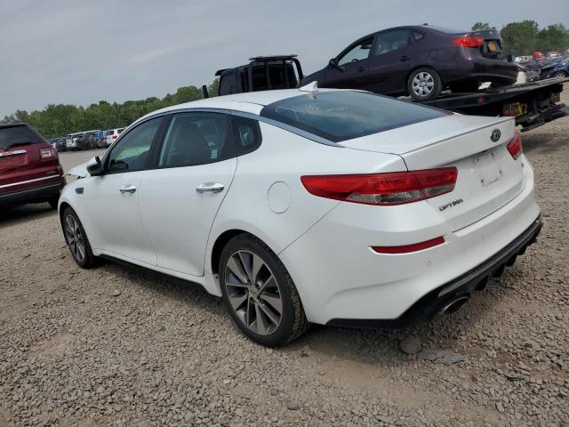 5XXGT4L32KG292545 - 2019 KIA OPTIMA LX WHITE photo 2