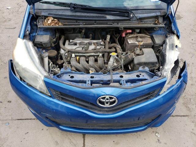 JTDKTUD36CD522463 - 2012 TOYOTA YARIS BLUE photo 11